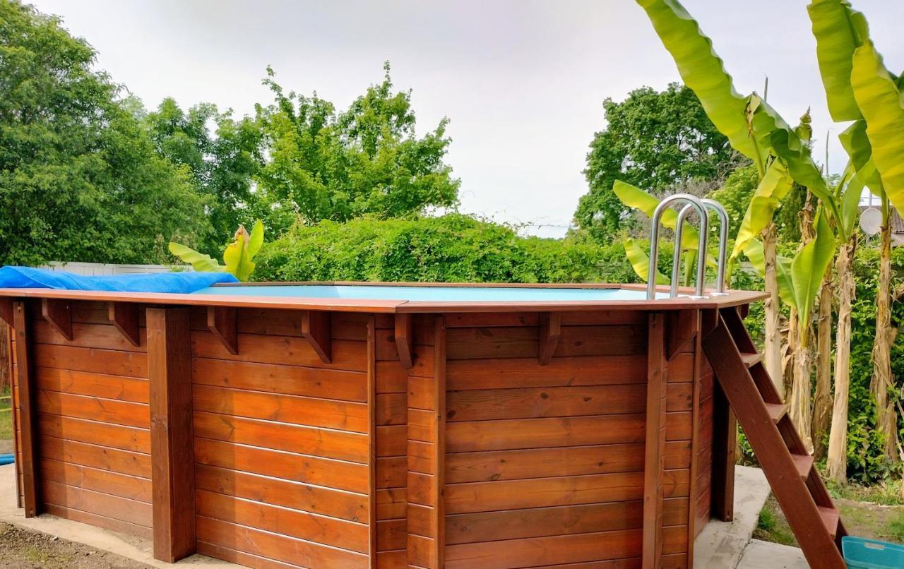 Gite En Pierre Le Paradis Parc Cloture Jacuzzi 5 Places Piscine Au Perigord Pourpre 9Km De Bergerac Saint-Aubin-de-Lanquais Exterior photo